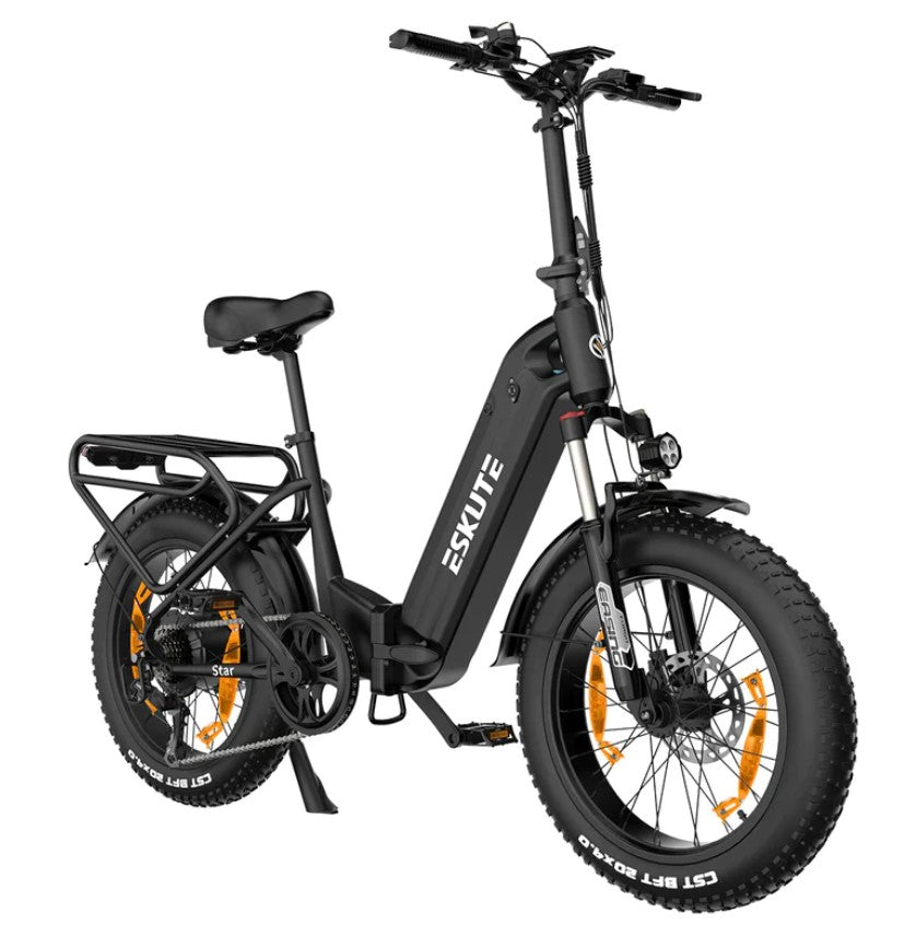 Front view of the Eskute Star eBike highlighting the headlight and robust tire tread.