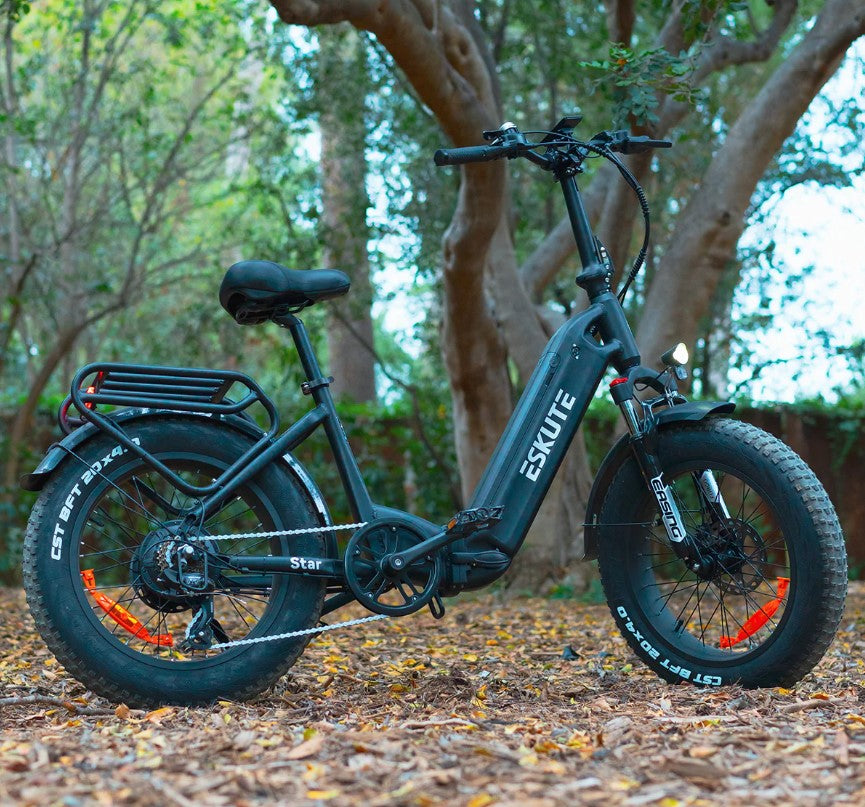 Eskute Star eBike parked in a natural setting, blending eco-friendly transportation with outdoor adventure