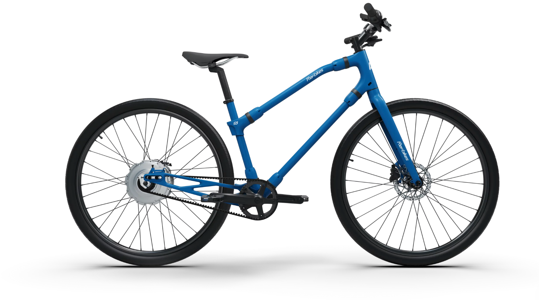 Royal blue Essential Boost bike with a durable build and elegant design.